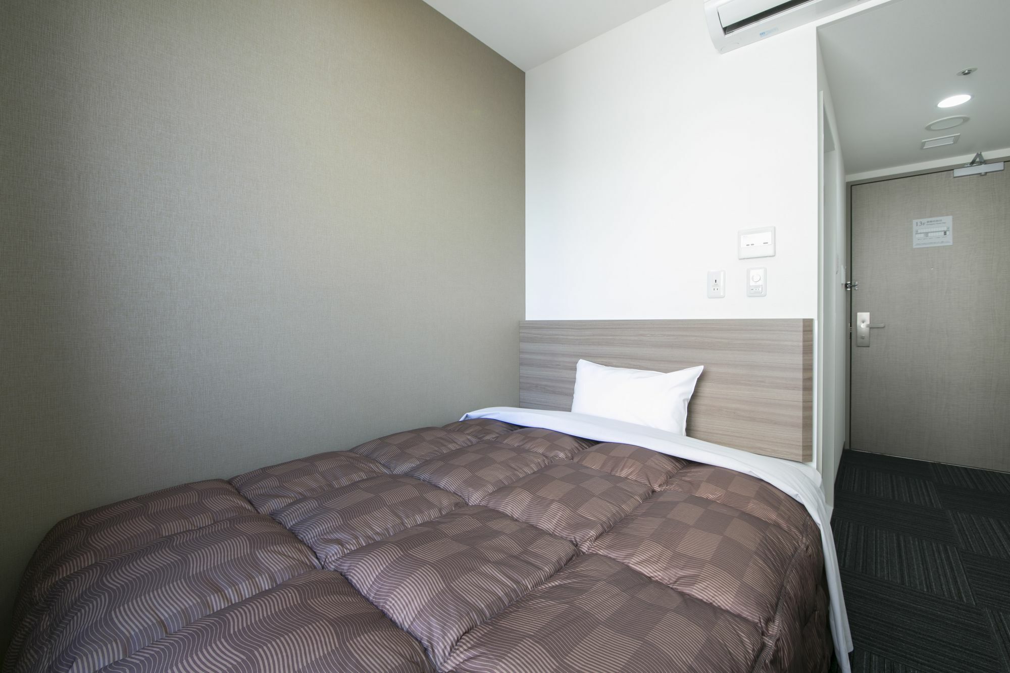 R&B Hotel Shin Osaka Kitaguchi Eksteriør billede